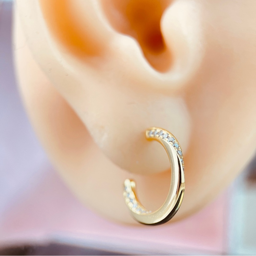 0.4ctw G Shape Twist Diamond Stud Earrings 14k Plated S925 - Picture 5 of 5